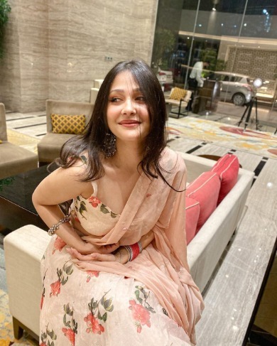 Call Girls service in Delhi
