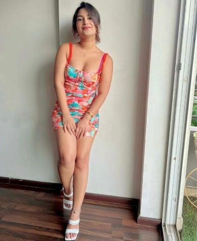 Female Call Girls in Delhi