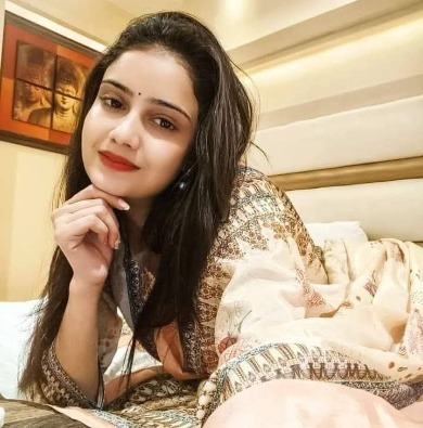 Female Call Girls in Delhi
