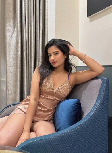 Female Call Girls in Delhi